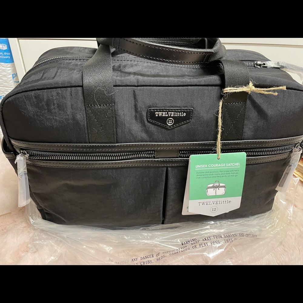 Twelve little satchel